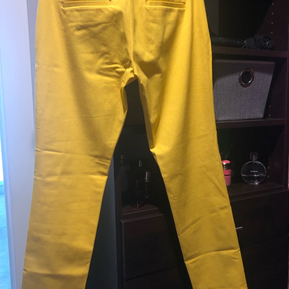 Sloan fit yellow Banana republic